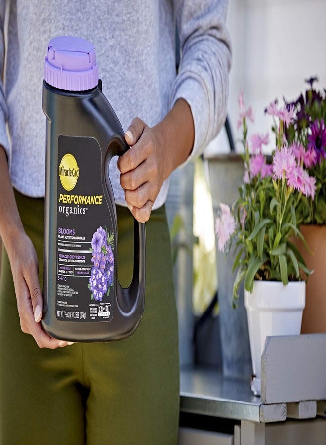 Miracle-Gro Performance Organics Blooms Plant Nutrition Granules - Plant Food with Natural & Organic Ingredients, for Flowering Plants, 2.5 lbs. - Image 3