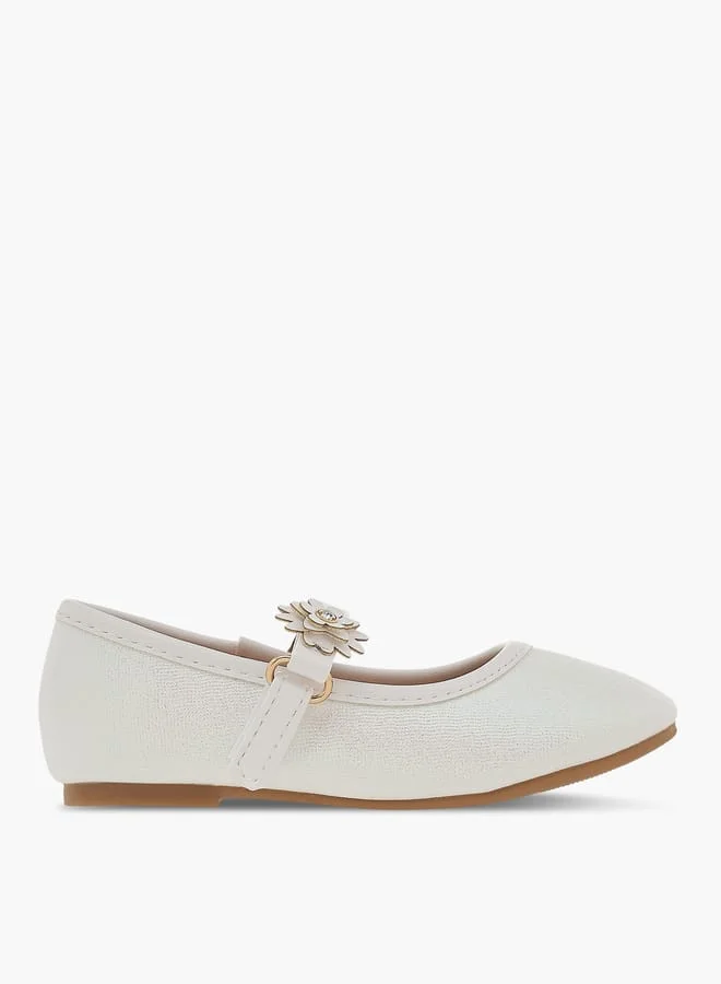 فلورا بيلا من شو إكسبرس Girls Textured Ballerina Shoes With Hook And Loop Closure