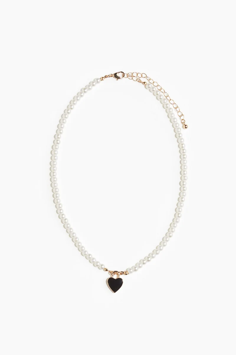 H&M Beaded pendant necklace
