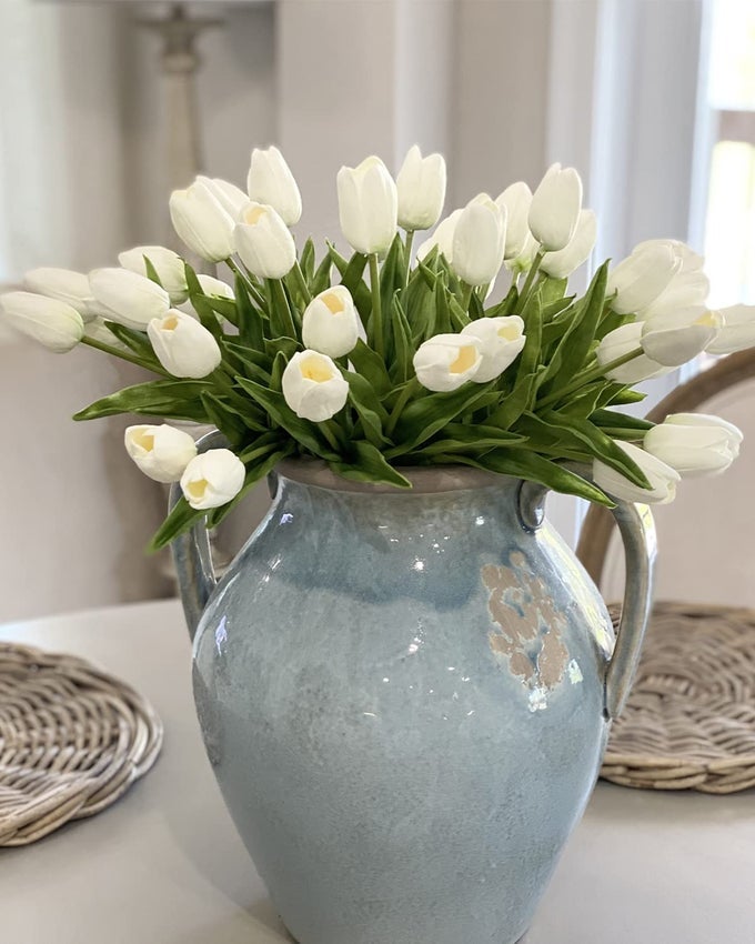 White Tulips Artificial Flowers 18Pcs Faux Silk Tulip Real Touch Tulip Fake Flowers Bouquets Arrangements for Mothers Day Easter Spring Flowers Gifts Home Table Decor