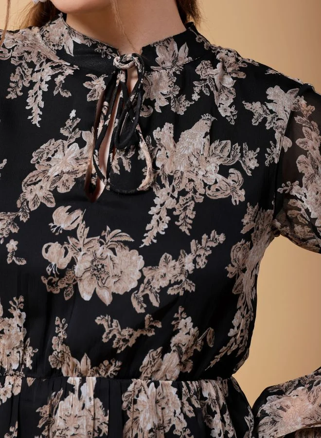 مرفوعة Women Fit and Flared Party Wear Floral Print Mandarin Collar Tiered Dress