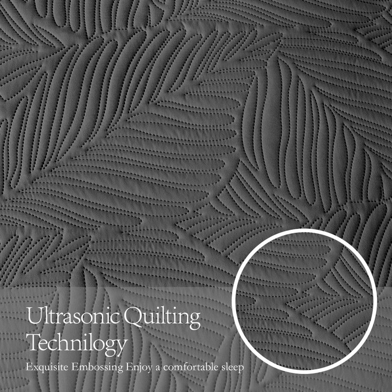 OARAGE King Quilt Bedding Set Lightweight Soft Black Bedspread Coverlet with Leaf Pattern Ultrasonic Microfiber Bed Cover Set for All Season 3 Pieces (1 Quilt  2 Shams) - Image 4