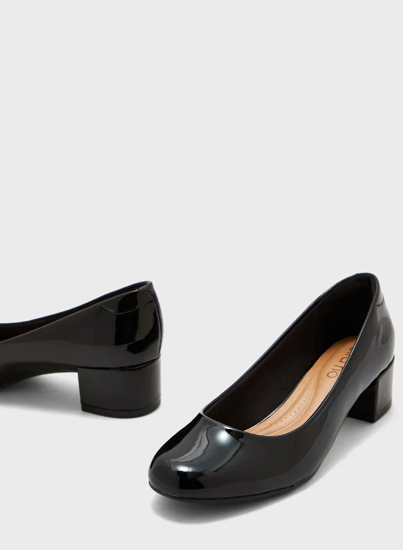 Beira Rio Low Heel Pumps