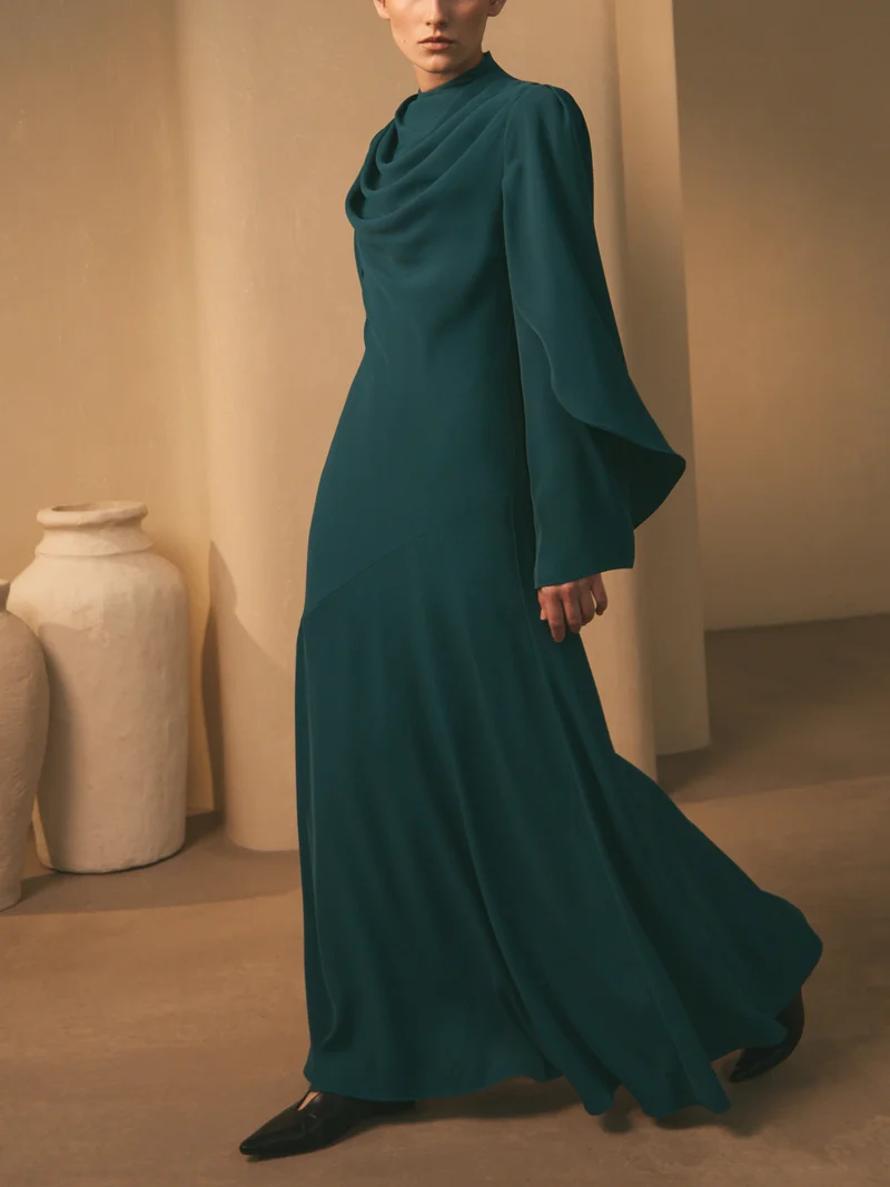 ليتشي Maxi dress with high collar and draped bodice