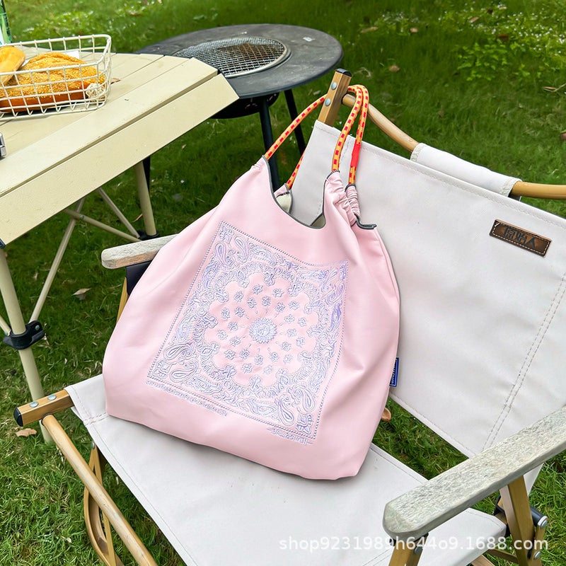 New embroidered shopping bag hand bag large capacity leather tote bag fashionable elegant all-match environmentally friendly shopping bag Pink leather cashew flower