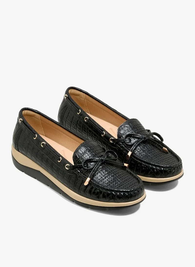 Le Confort Women Perforated Loafers