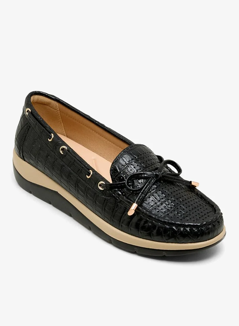 Le Confort Women Perforated Loafers
