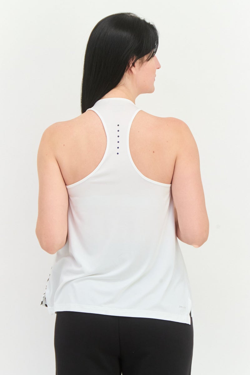 Nike تي شيرت تدريب بلا أكمام للنساء، أبيض - Image 3