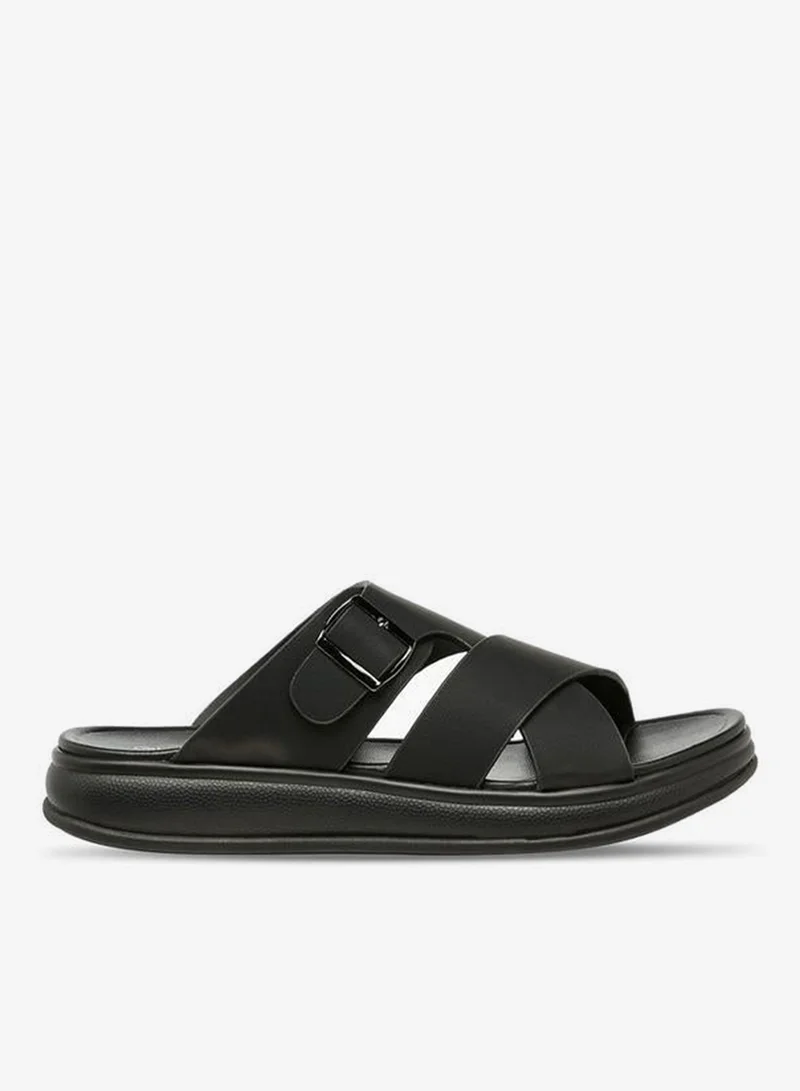 لو كونفورت Men Slip-On Comfort Sandals