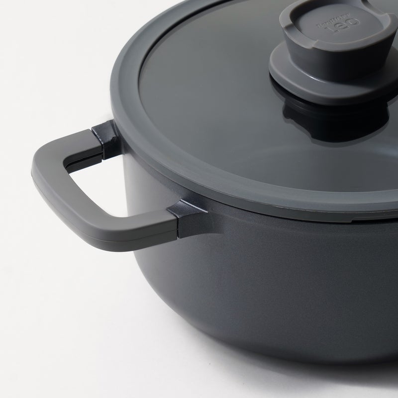 بيرجوف بيرجهوف مقلاة الومنيوم بغطاء ومقبضين 24سم، أسود - Image 2