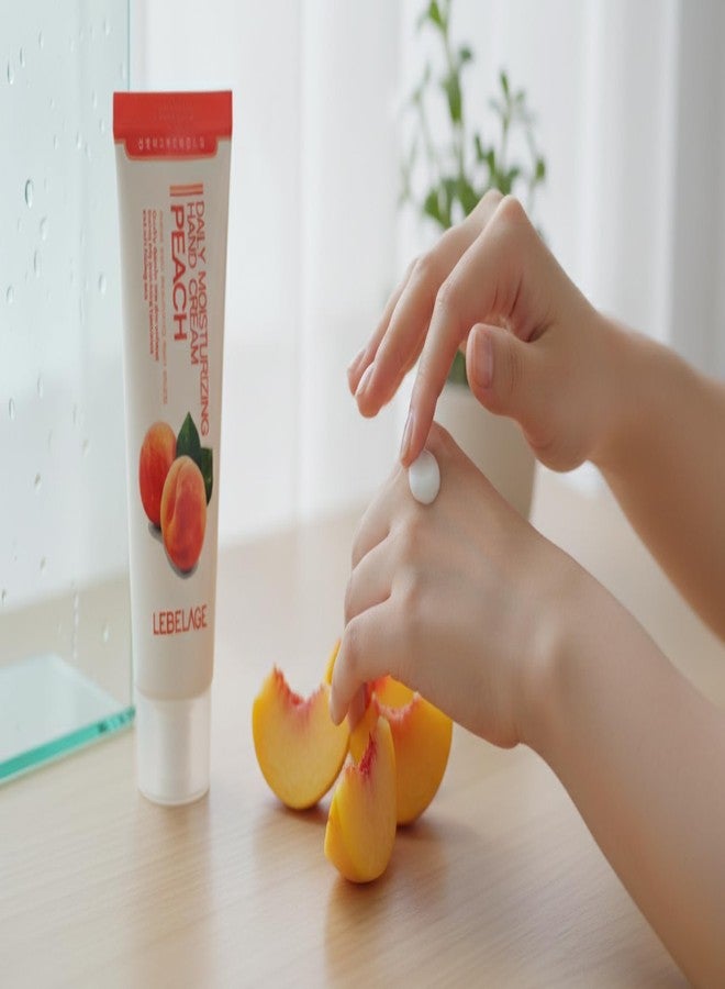 ليبلاج كريم ليبيلاج المرطب اليومي لليدين بخلاصة الخوخ 3.38 أونصة سائلة | مرطب خفيف لليدين بخلاصة الخوخ | لوشن سريع الامتصاص وغير دهني لليدين، يمنحها نعومة فائقة | روتين العناية اليومية بالبشرة - Image 3
