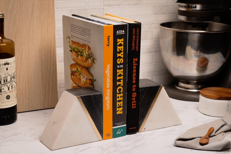 Cork & Mill Marble Book Ends for Shelves, Decorative Bookends for Heavy Books, Unique Mid Century Modern Gray and White Bookends with Brass Inlay, Heavy Duty Bookshelf Stopper, Set of 2 - Image 4