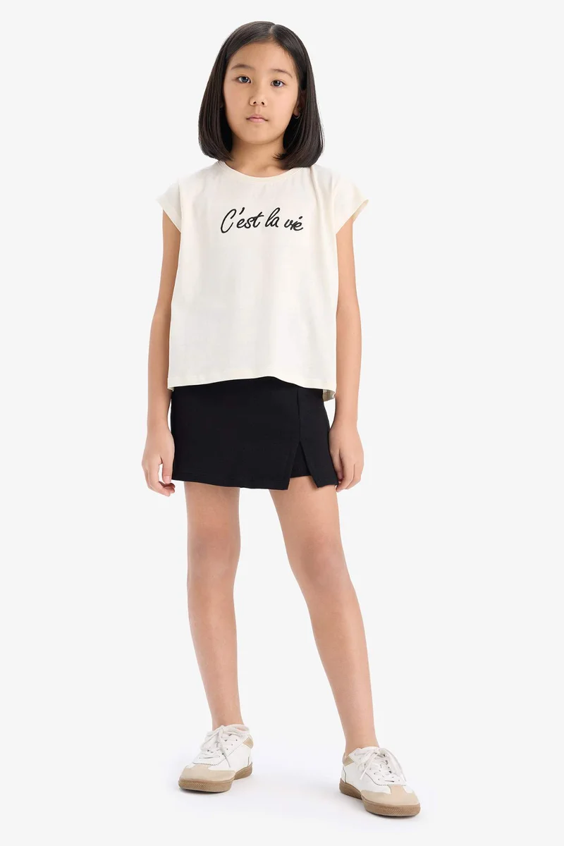 ديفاكتو Girl Short Sleeve T-Shirt Skort 2 Piece Set
