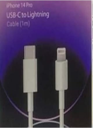 USB C to Lightning Cable Fast Charging 20W Magnetic Compatible with iPhone 14/13 Pro Max 12/11 Pro/X/XS/XR/8 Plus, 1M, White - pzsku/ZA3B7FA062D1FA7D157D2Z/45/_/1720389162/7c00761f-4c22-43ec-9ddb-7668581af15b