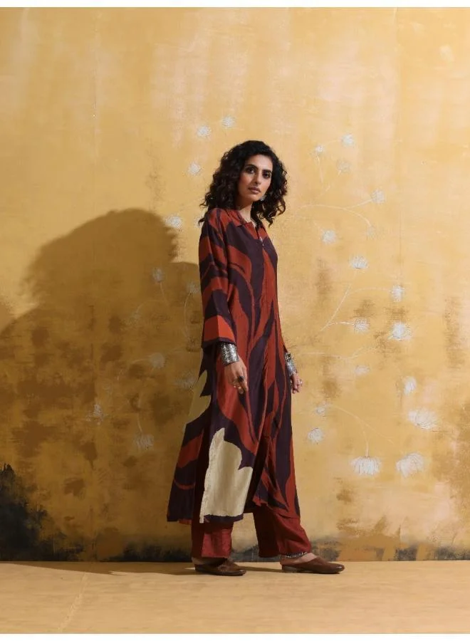trueBrowns  trueBrowns Cola Rust Red Floral Print Muslin Silk Straight Kurta Set for Women | Best Price UAE