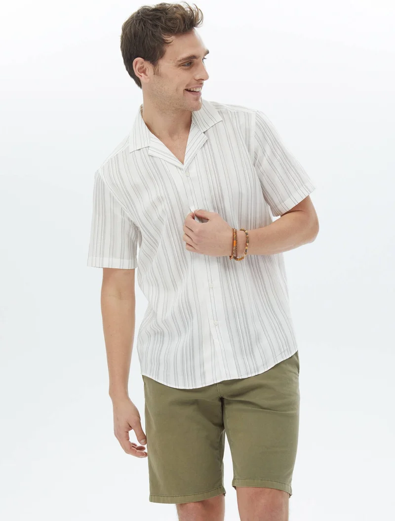 كيب Ecru Striped Regular Fit Woven Classic Shirt