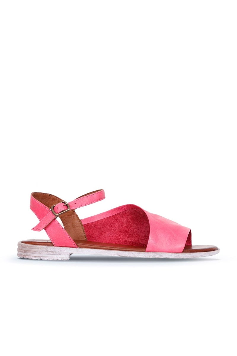 Bueno Easy Wear Flat Sandal - Image 1