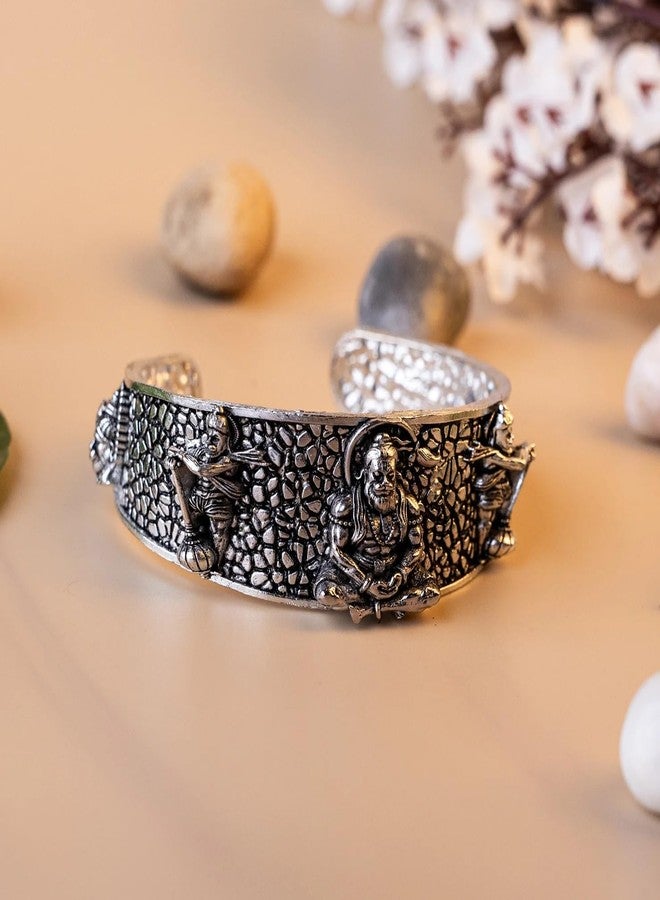 ADHVIK Unisex Adjustable Openable Lock Free God Lord Mahavir Mahabali Shri Bajrangbali Sankat Mochan Hanuman Ji 5 Mukhi Face Hand Cuff Wrist Half Kada Bangle Bracelet for Strength, Protection & Devotion - Image 4