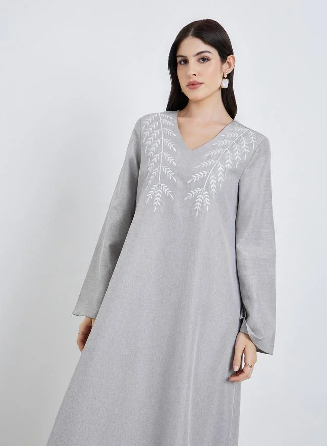 ستايلي جلابية نسائية رمادية مطرزة بأكمام طويلة