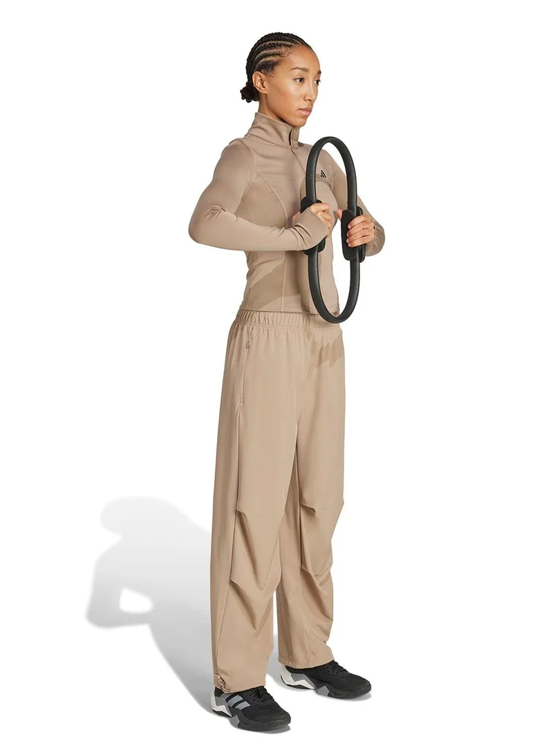 اديداس جاكيت رياضي نسائي بني