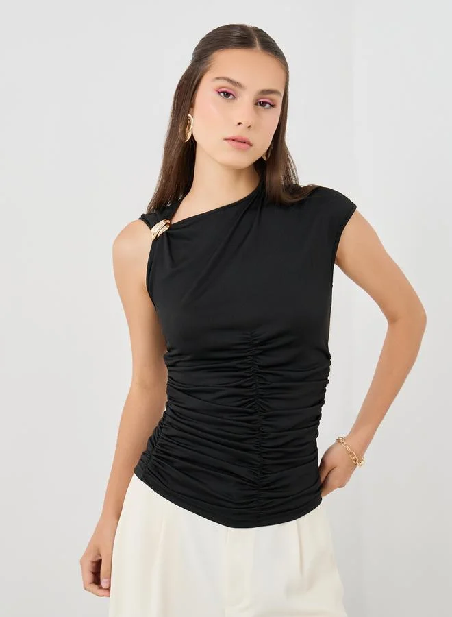 تايك تو توب بدون أكمام بياقة غير متماثلة من تايك تو