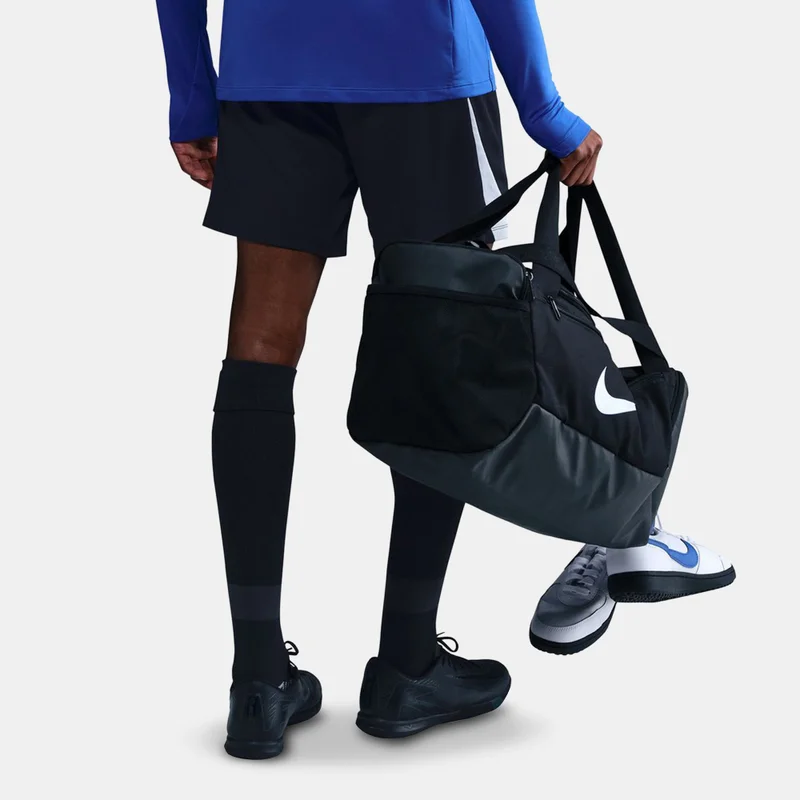 Nike Men's Chelsea Strike Third Total 90 Football Shorts