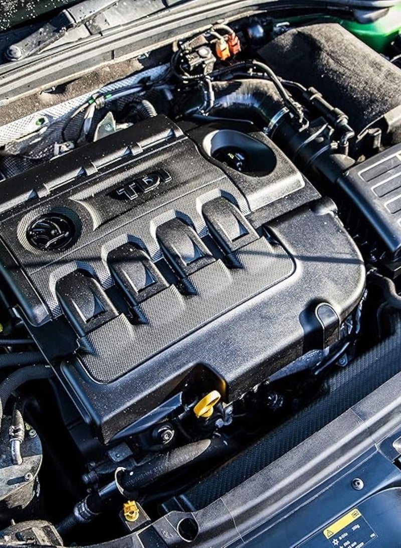 مجوايرز منظف ماكينة سيارة لحماية واستعادة المظهر اللامع ومنع التشققات – صناعة أمريكية – سعة 473 مل - Image 4