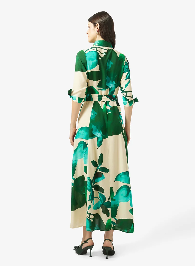 ستايل تشيت فستان بطبعة دافني