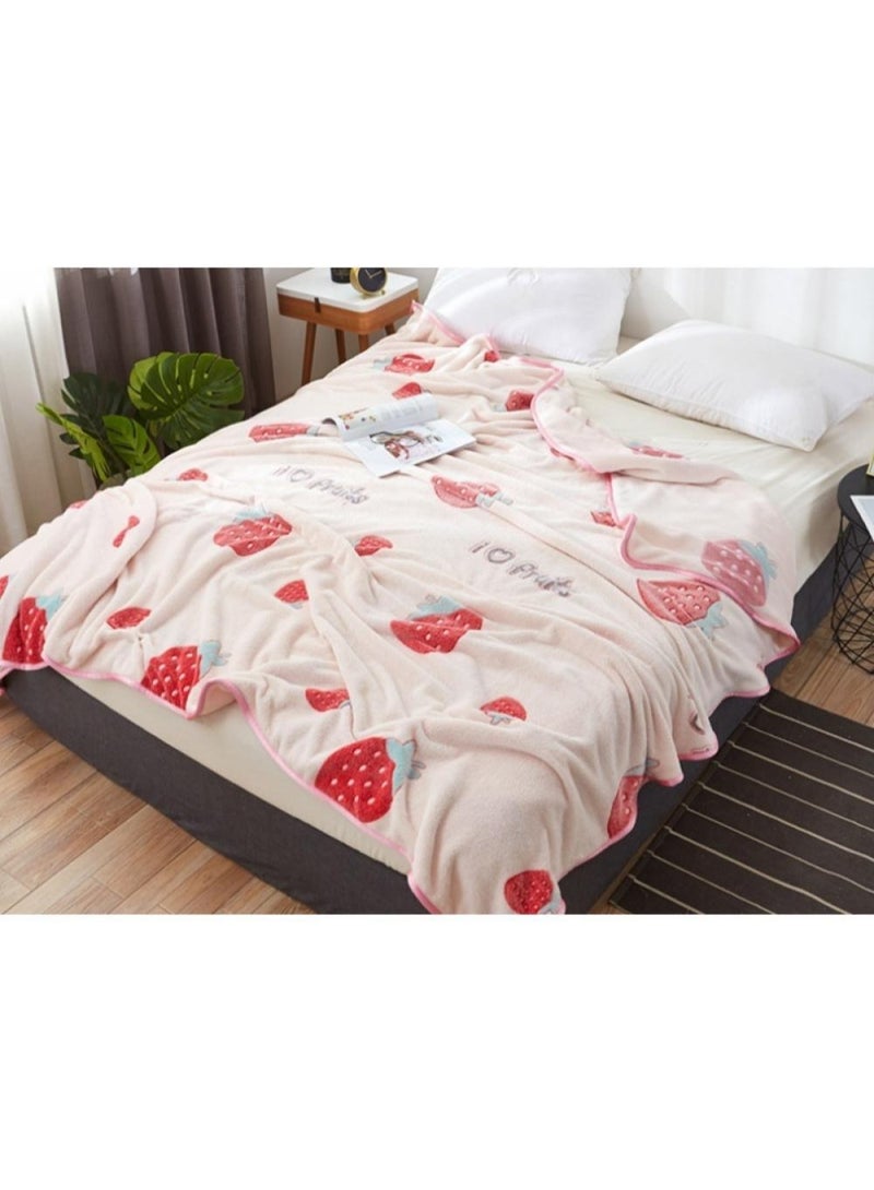 Bluejw 1-Piece Strawberry Pattern Interesting Cozy Blanket Air Conditioning Blanket - Image 1