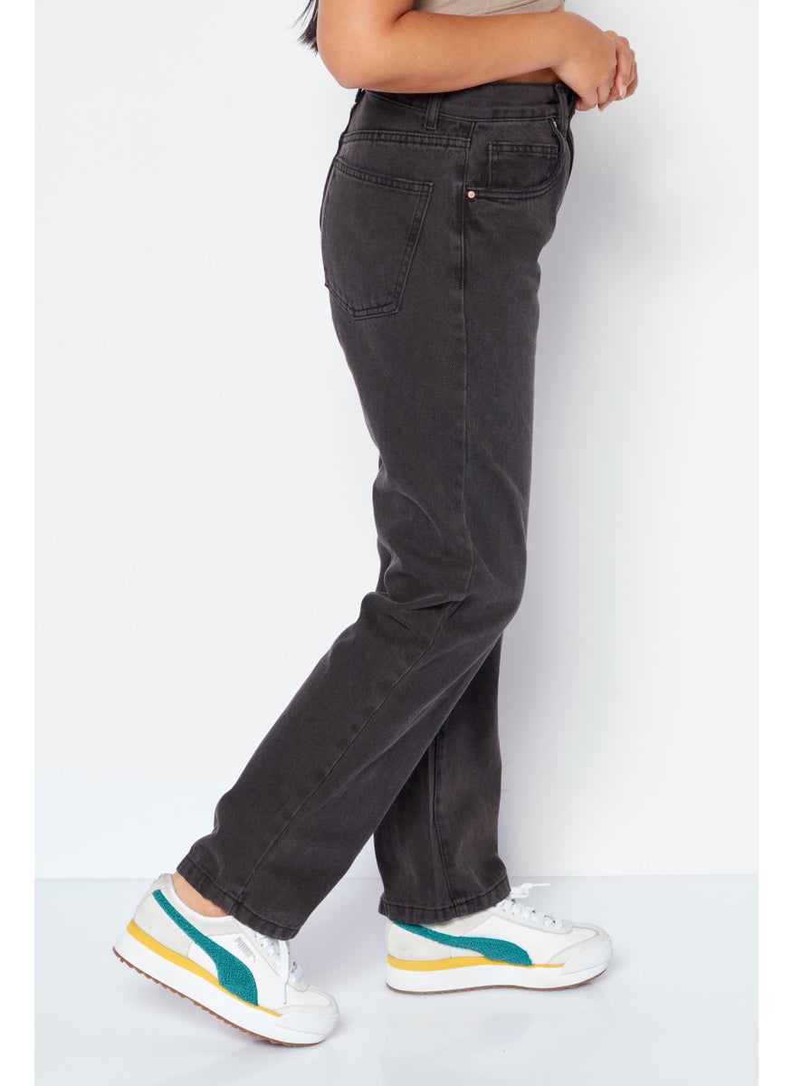 Cotton On Women Regular Fit Plain Non Stretch Jeans, Black  - Image 4