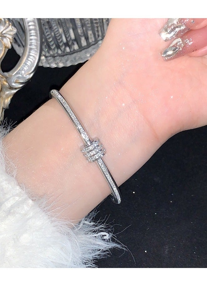 2 Pieces 18K Platinum Plated Bangle Bracelets Set With Diamond, Oval, Silver  - Image 3
