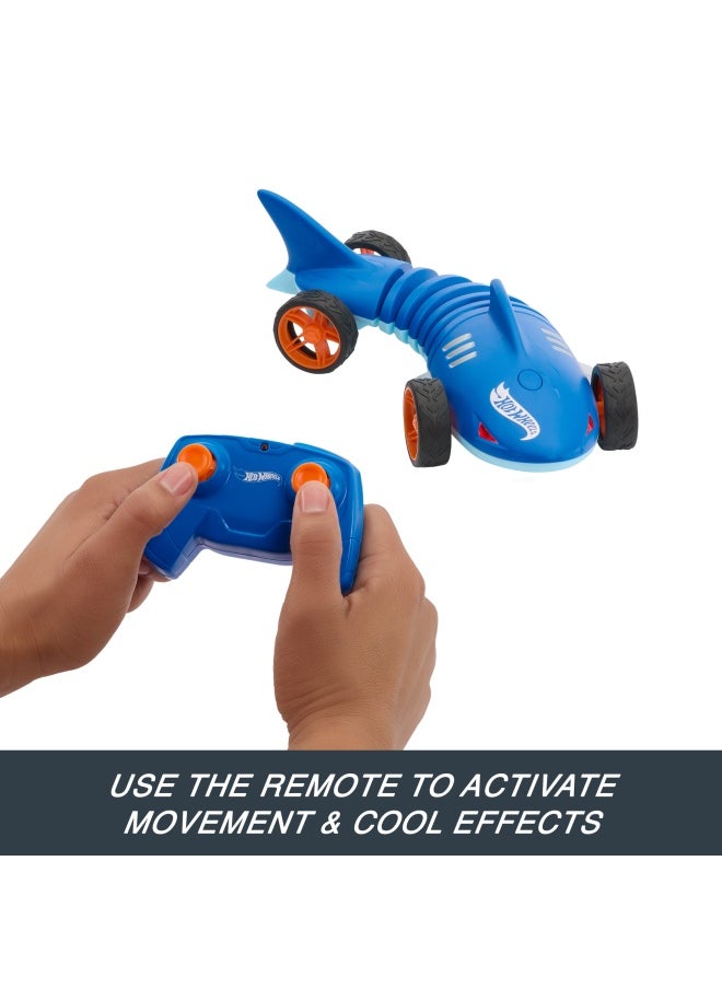 Hot Wheels - Hot Wheels Mutant Machine Shark Speeder Remote Control Car (1:15, 2.4 GHz) - Image 1