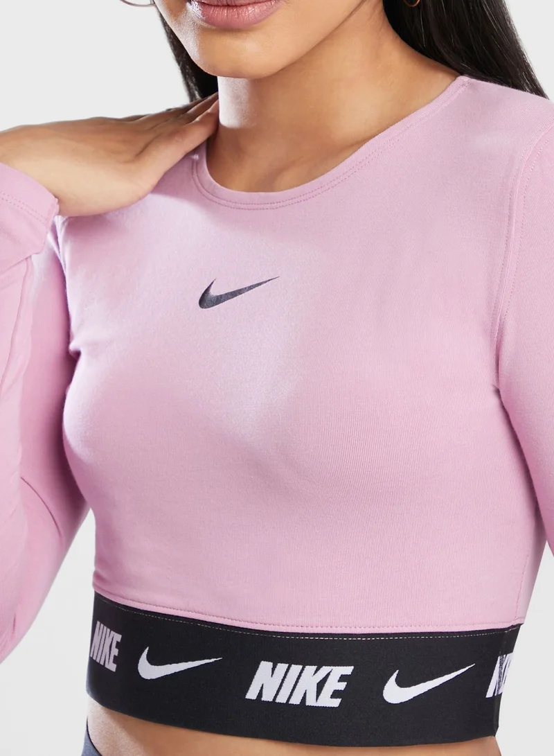 Nike Nsw Tape Cropped Top