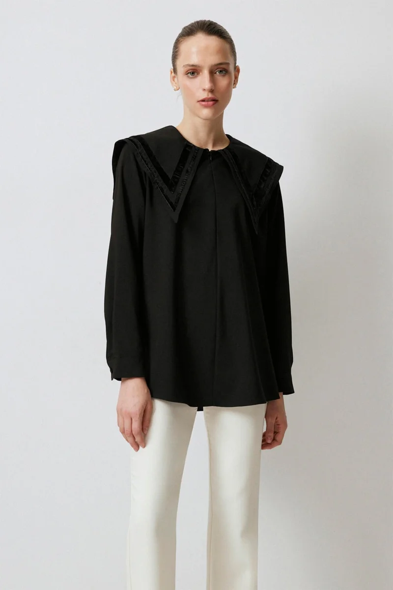 Touche Wide Collar Viscose Tunic