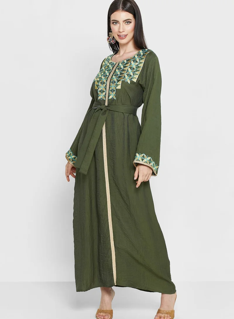 hayas closet Embroidered Belted Jalabiya
