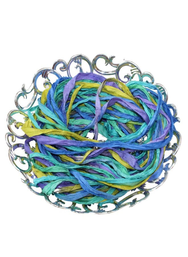 Knitsilk Sari Silk Ribbon Super Bulky Yarn - Image 3