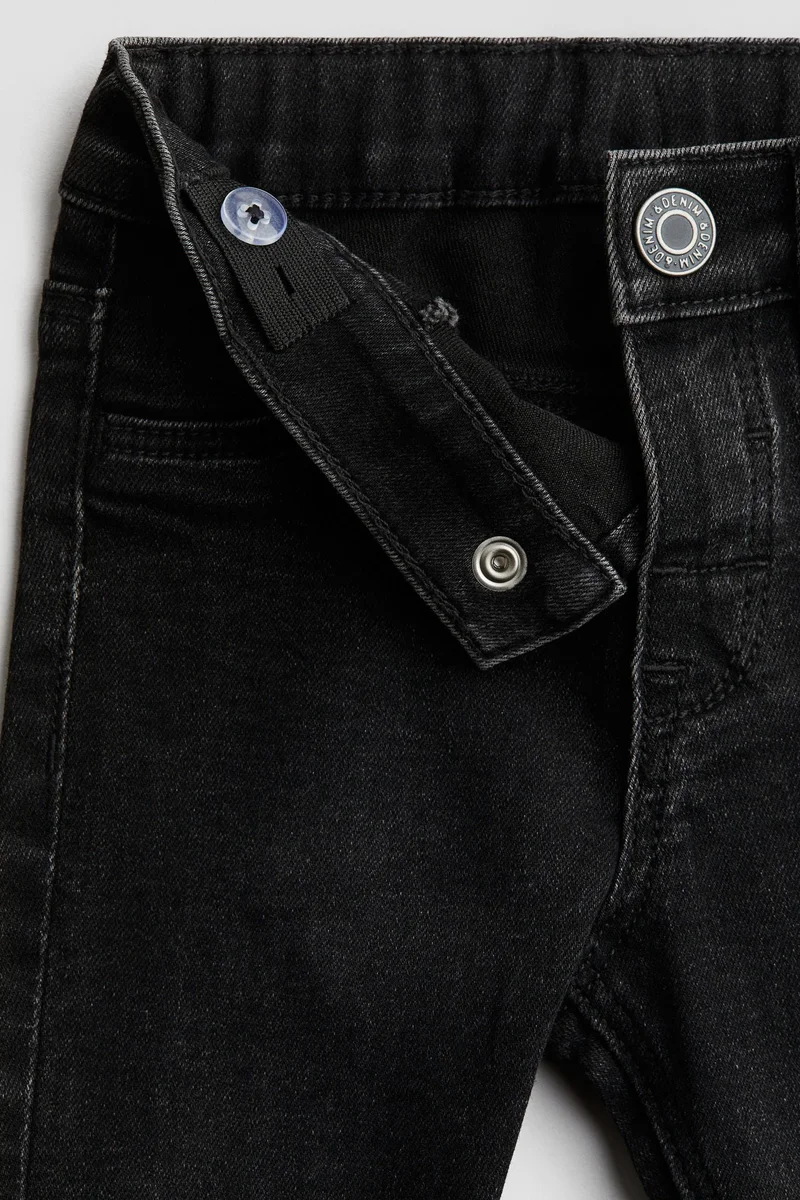 اتش اند ام جينز بقصّة سكيني