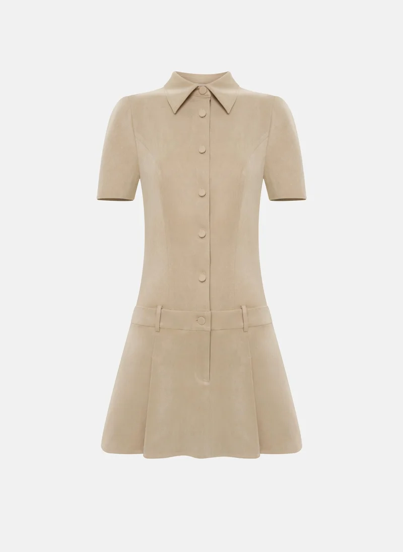 Lichi Mini dress with a triangular collar and short sleeves