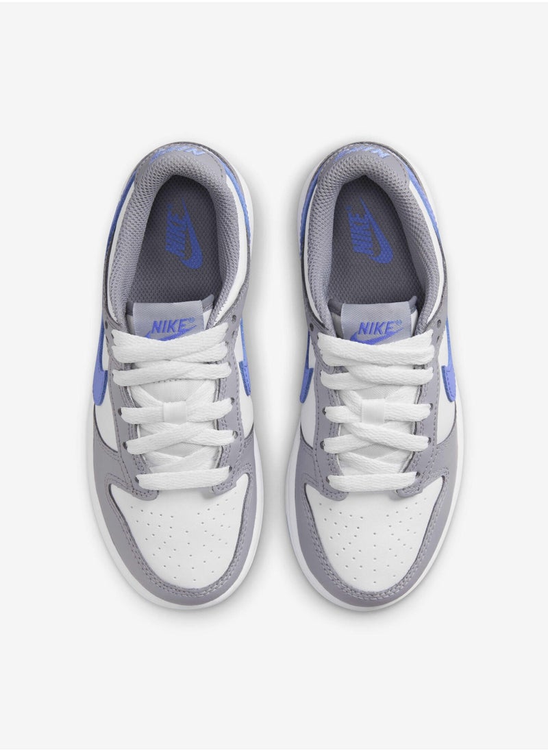 Nike - Kids Shoe Dunk Low White Grey - Image 1