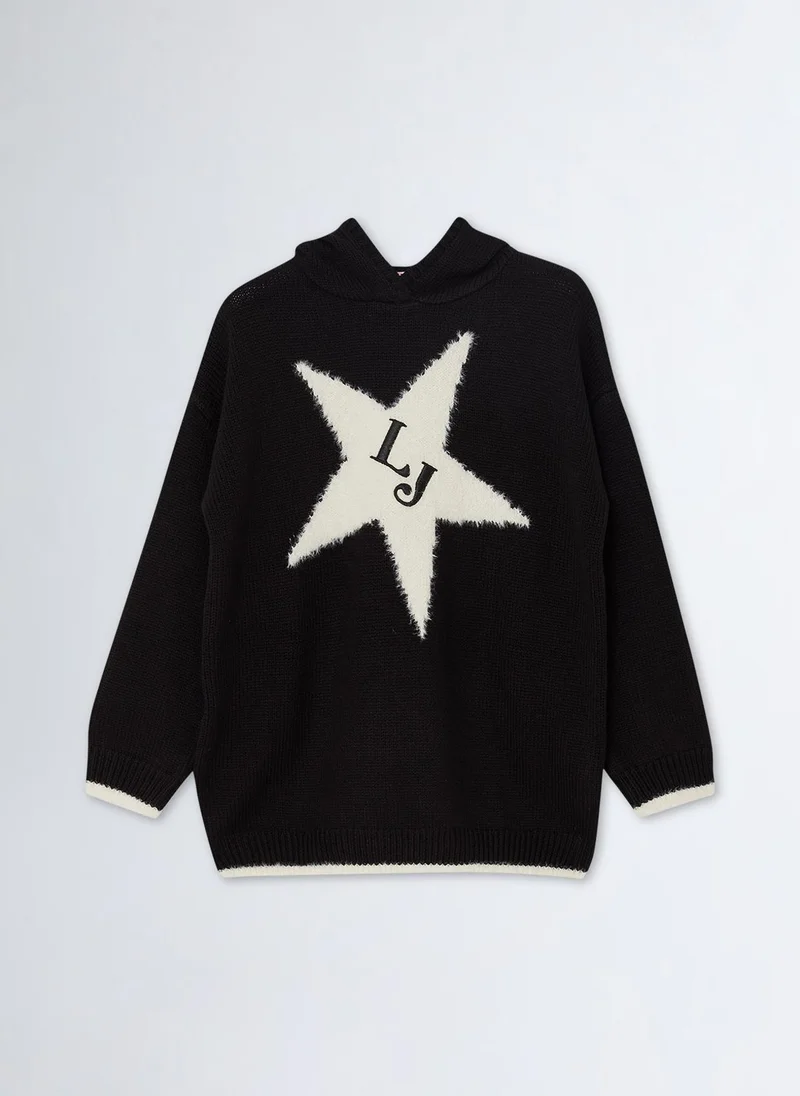 ليو جو Jumper with Star and Logo
