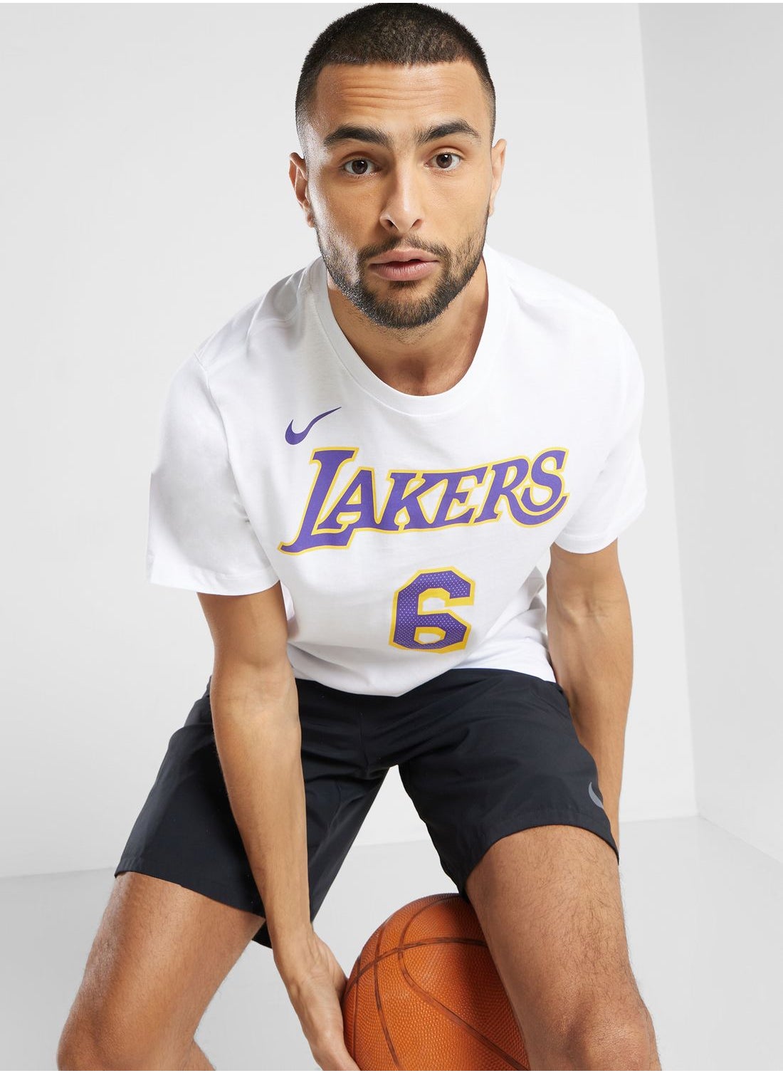 Los Angeles Lakers Nike Essential Logo T-Shirt - White - Mens