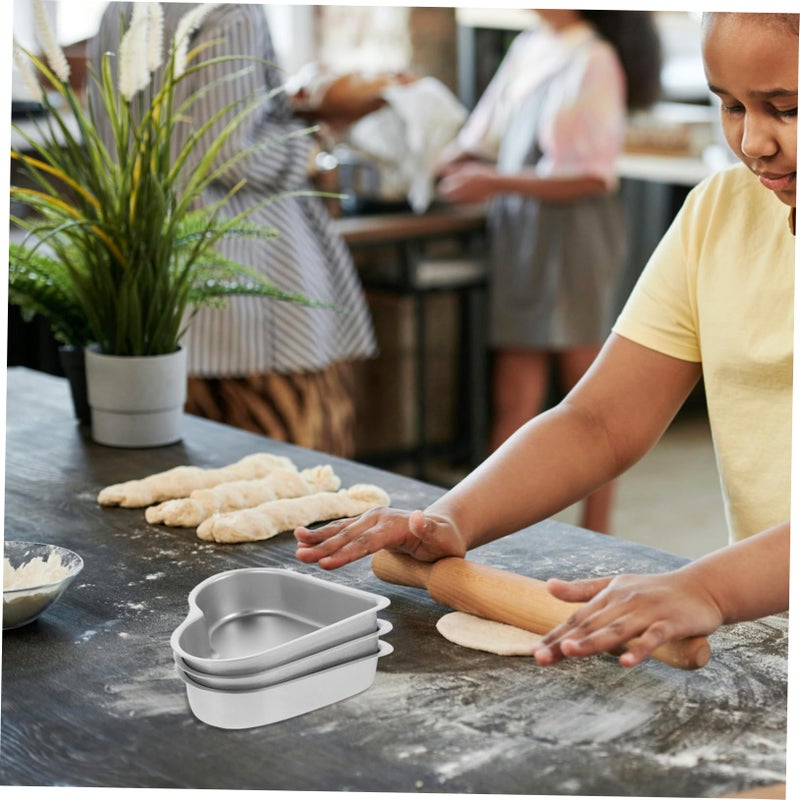 3Pcs Non Stick Heart Shaped Cake Pans Food Grade Metal Baking Molds for Jelly Pudding Parties Weddings - Image 5