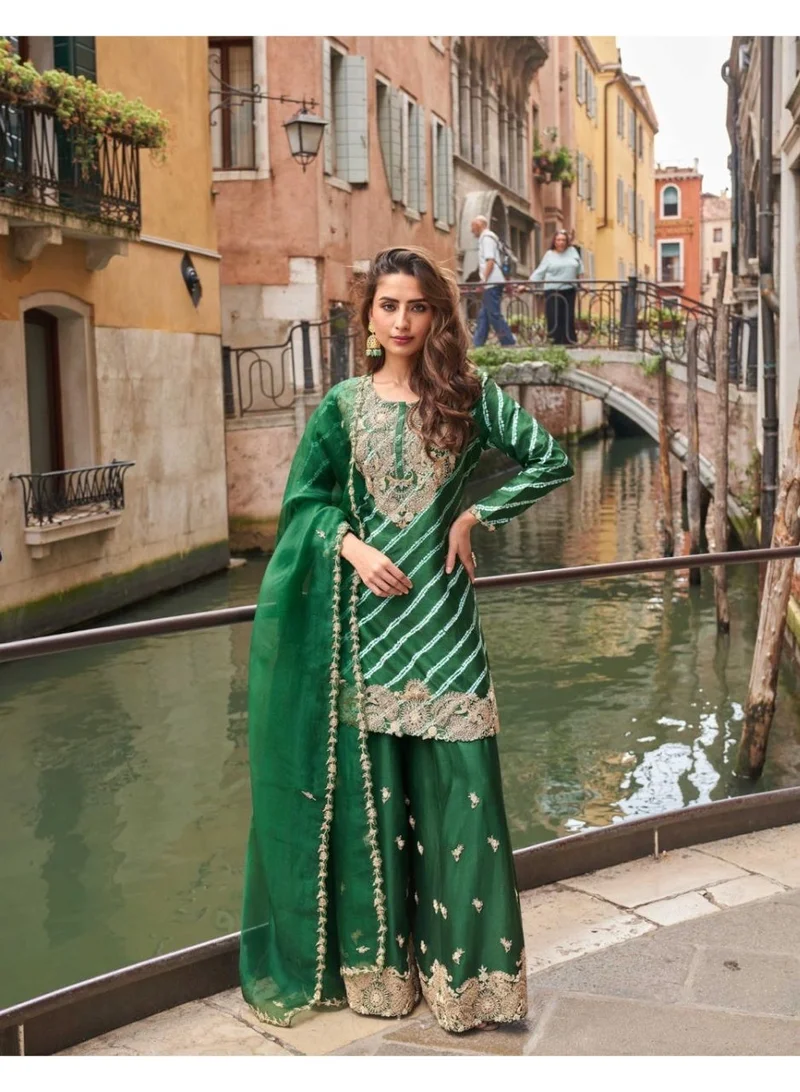 أميا Chinon Silk Embellished Suit Collection Party wedding wear