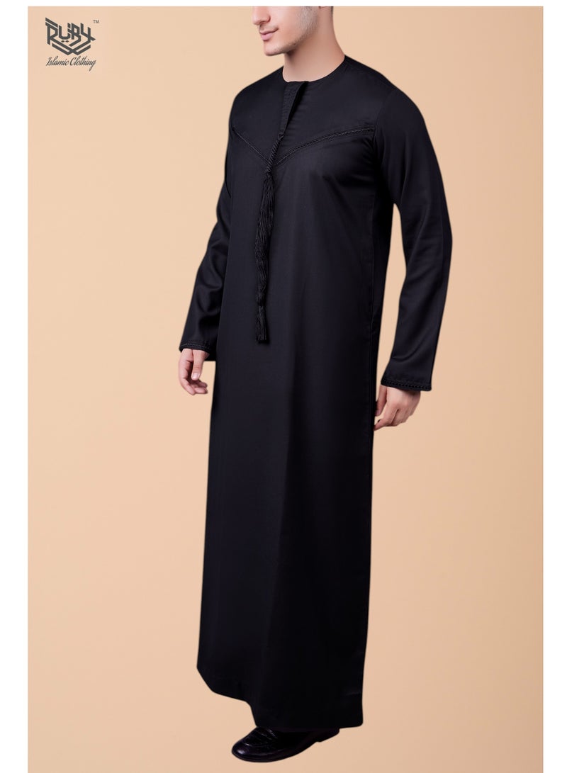 روبي للملابس الإسلامية ثوب إماراتي كلاسيكي أسود للرجال مع سحاب وتطريز معقد - كفتان رجالي بياقة مستديرة وأكمام طويلة وعباءة قطنية سعودية - Image 2