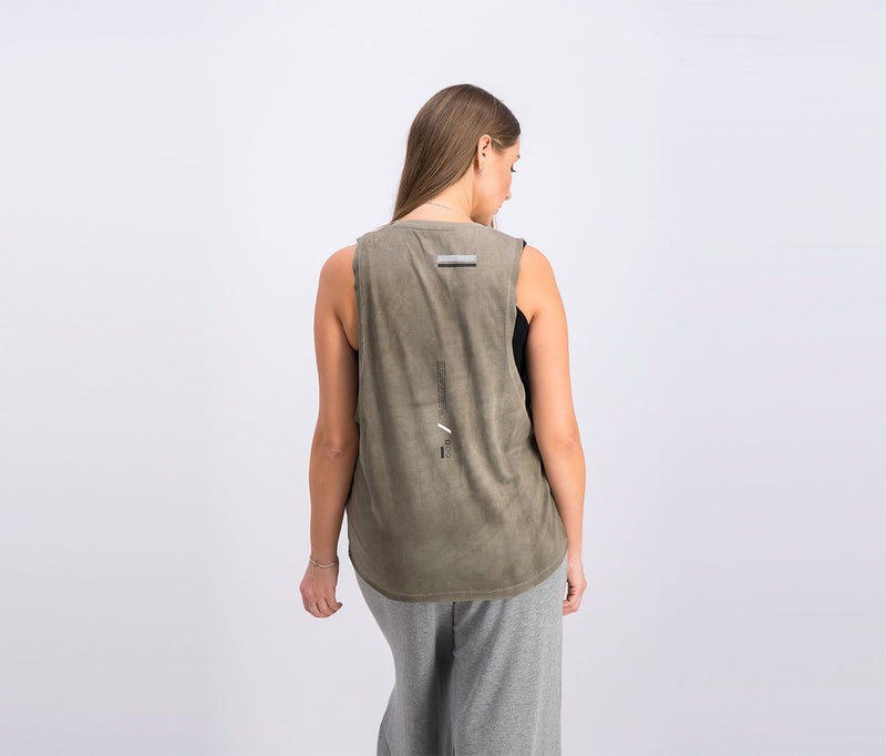 Reebok Women Combat Spray Dye Tank, Olive - Image 2