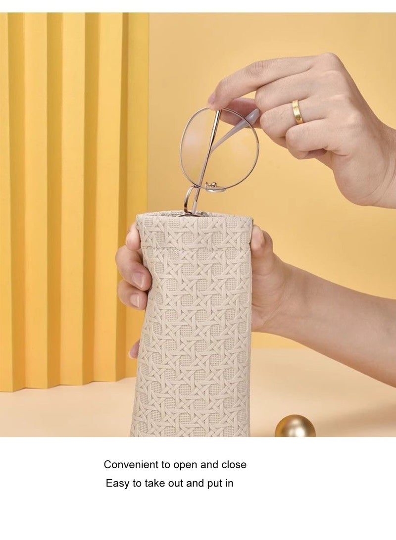 .حقائب نظارات 2 قطعة، كيس PU الناعم للنظارات الشمسية، حقيبة مستطيلة مزخرفة بخيوط العنب، علبة لتقديم الإطارات البصرية والنظارات، حقيبة نظارات عالمية للرجال والنساء والأطفال، هدية مثالية لحقيبة متعددة الاستخدامات.