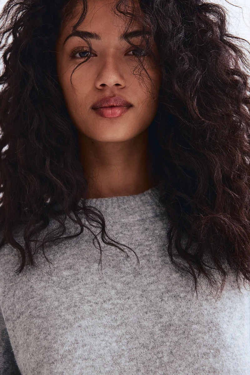 اتش اند ام كنزة محبوكة