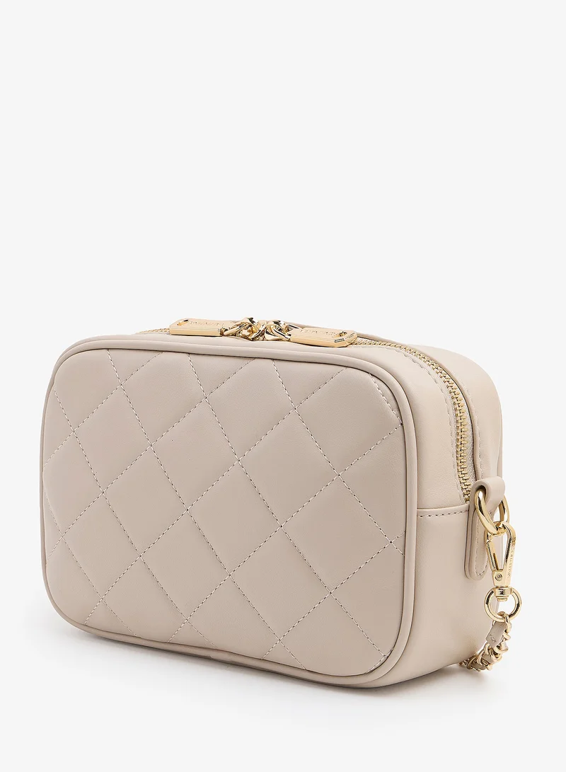 فالنتينو باي ماريو فالنتينو أوكارينا