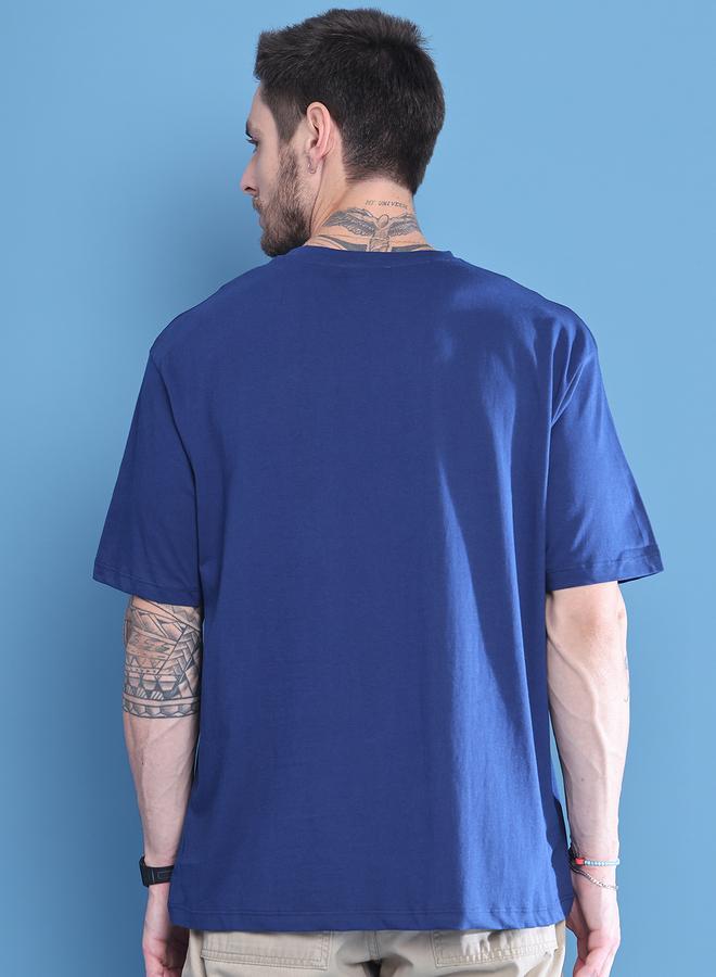 تايك تو تيشيرت رجالي واسع بطبعة جرافيك باللون الكحلي من دور - Image 2