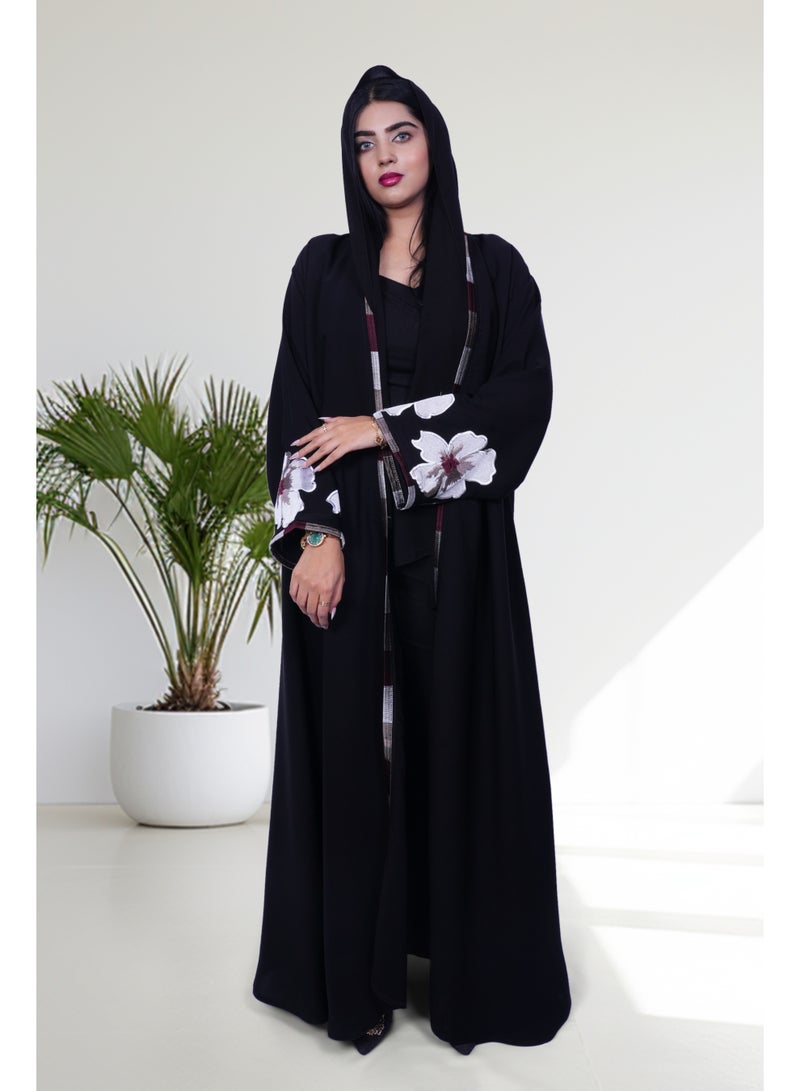 فاشون لاين عباية مزينة بنقشات الأزهار الأنيقة - Image 1
